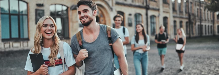 Étudier à l'étranger après un Bac +2