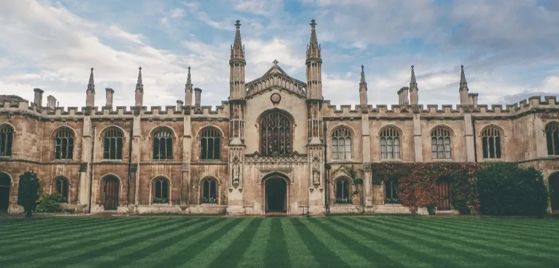Étudier à l'université d'Oxford en Angleterre : le guide